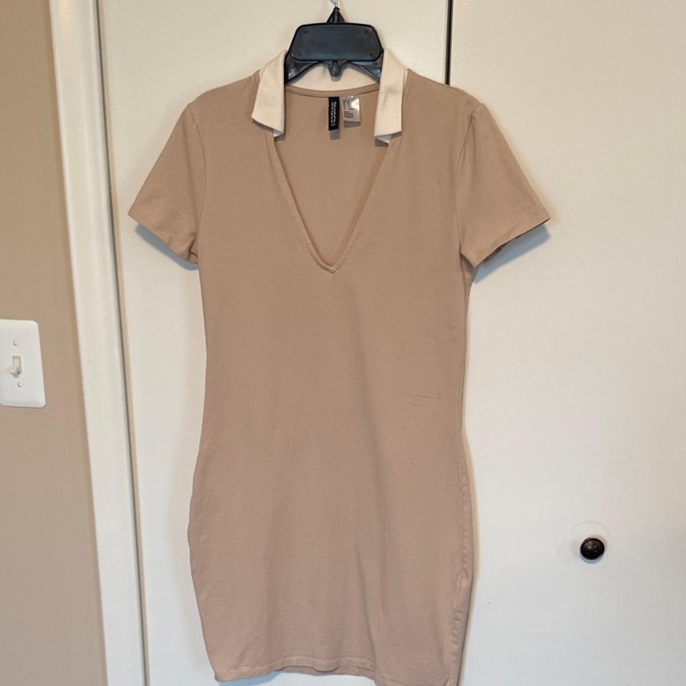 H&M Beige Mini Dress with Cream Collar